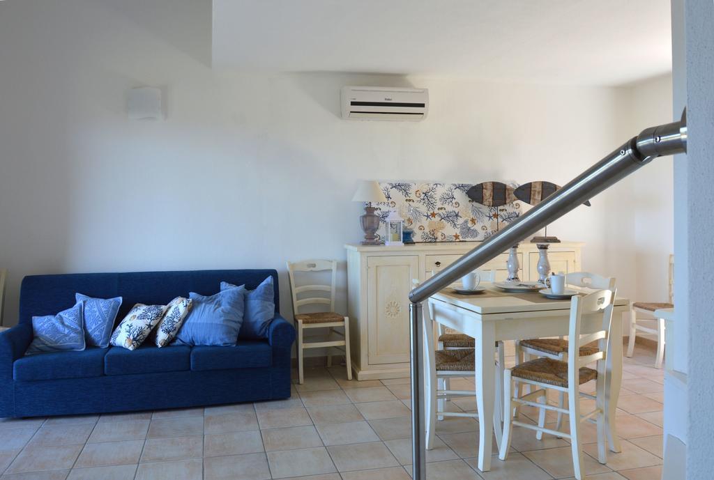 Casa Bithia Villa Chia Eksteriør bilde