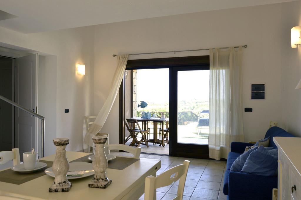 Casa Bithia Villa Chia Eksteriør bilde