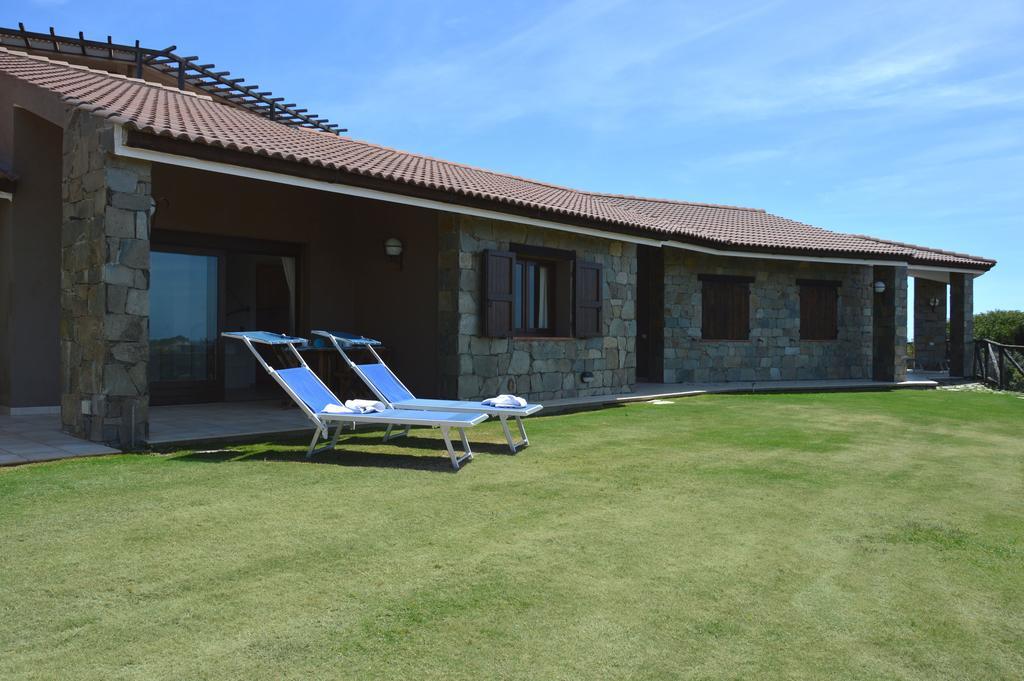 Casa Bithia Villa Chia Eksteriør bilde